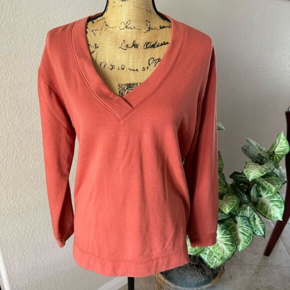 Orvis Women’s V-Neck Pullover Top, Medium, Terracotta - Classic Collection - Picture 1 of 7